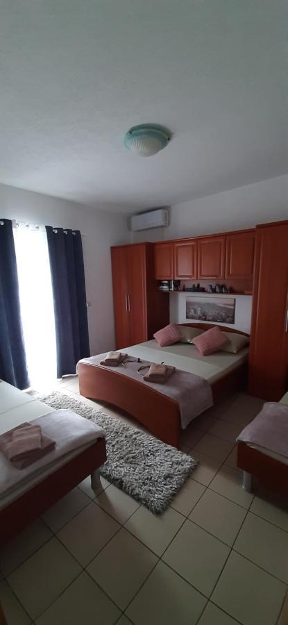 Apartment Narda Baška Voda Eksteriør billede