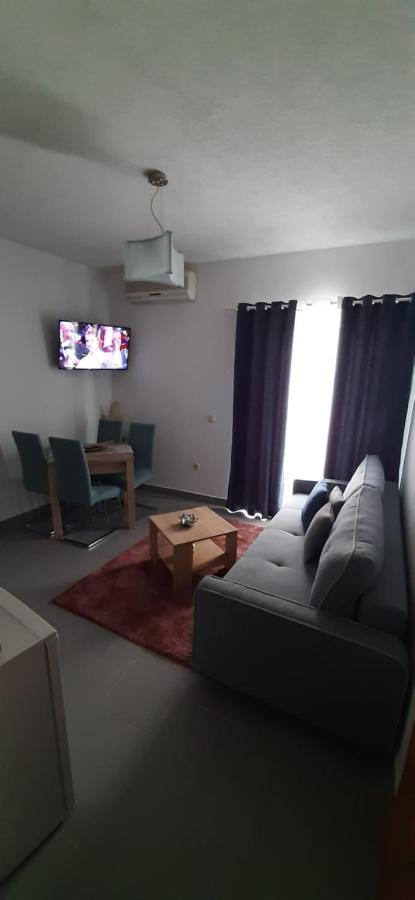 Apartment Narda Baška Voda Eksteriør billede